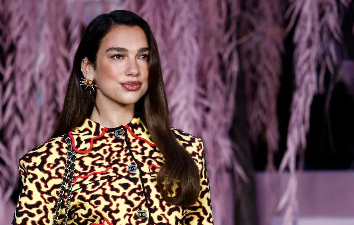 Dua Lipa et Callum Turner : Leur escapade romantique à Berlin pour la Saint-Valentin 2026